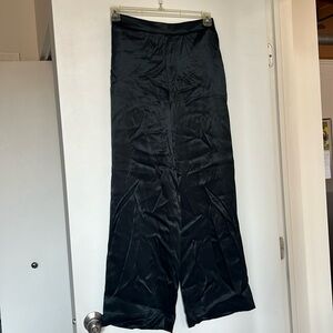 Pull-On Black Straight Pants in Stretch Satin